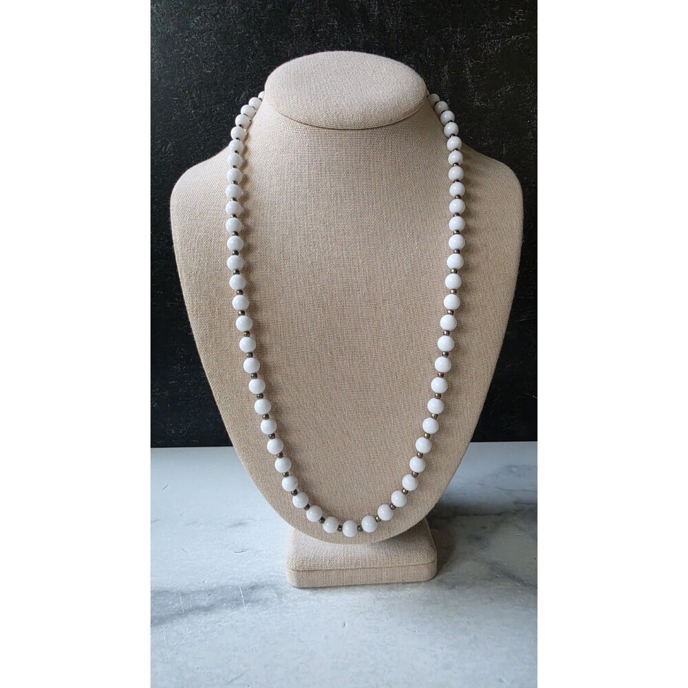 White And Gold Floral Beaded Necklace Vintage Costume Jewelry READ Description